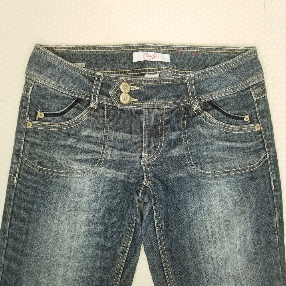 ✨️ Candie's Blue Ladies Size 5 Distressed Jean Capris Pants - Picture 10 of 11